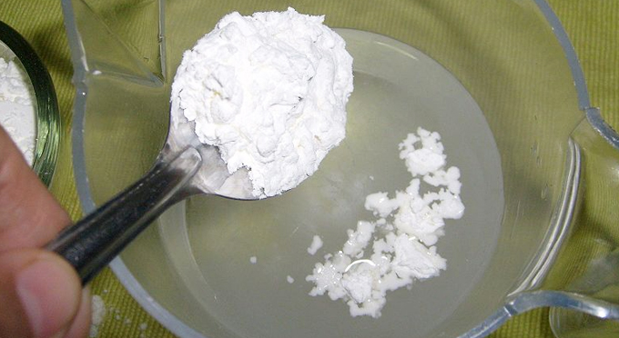 16 Ways To Save Money Using Corn Starch - Simply Good Tips